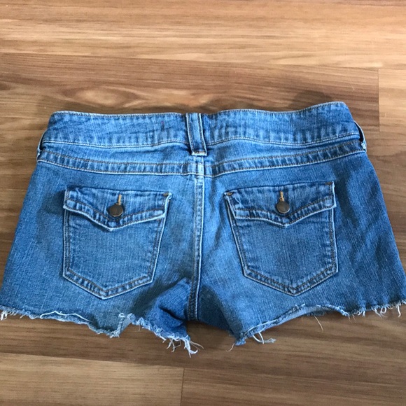 Size 9 Jean Shorts Tinseltown Denim Couture - Picture 2 of 3